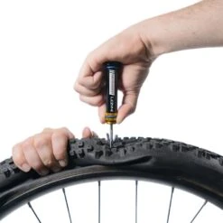 Lezyne Tubeless Insert Kit-Zwart -Professionele Winkel Voor Fietsaccessoires 1 mt tblskit v1 3 medium
