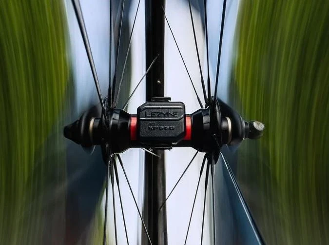 Lezyne Pro Snelheid & Trapfrequentiesensor 5 Lezyne Pro Snelheid & Trapfrequentiesensor - Afbeelding 3