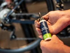 BBB BCH-201 BioWax Kettingsmeermiddel-100ml -Professionele Winkel Voor Fietsaccessoires 2909340001 4 medium