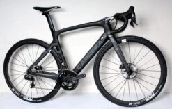 Carrera AR-01 Disc Custom Racefiets