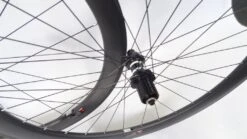 Dt-swiss DT Swiss 350 Straightpull Personalized Full Carbon Clincher Wielset 50mm -Professionele Winkel Voor Fietsaccessoires E1BBDD1F A881 406E A112 B41531B7E7B1 1