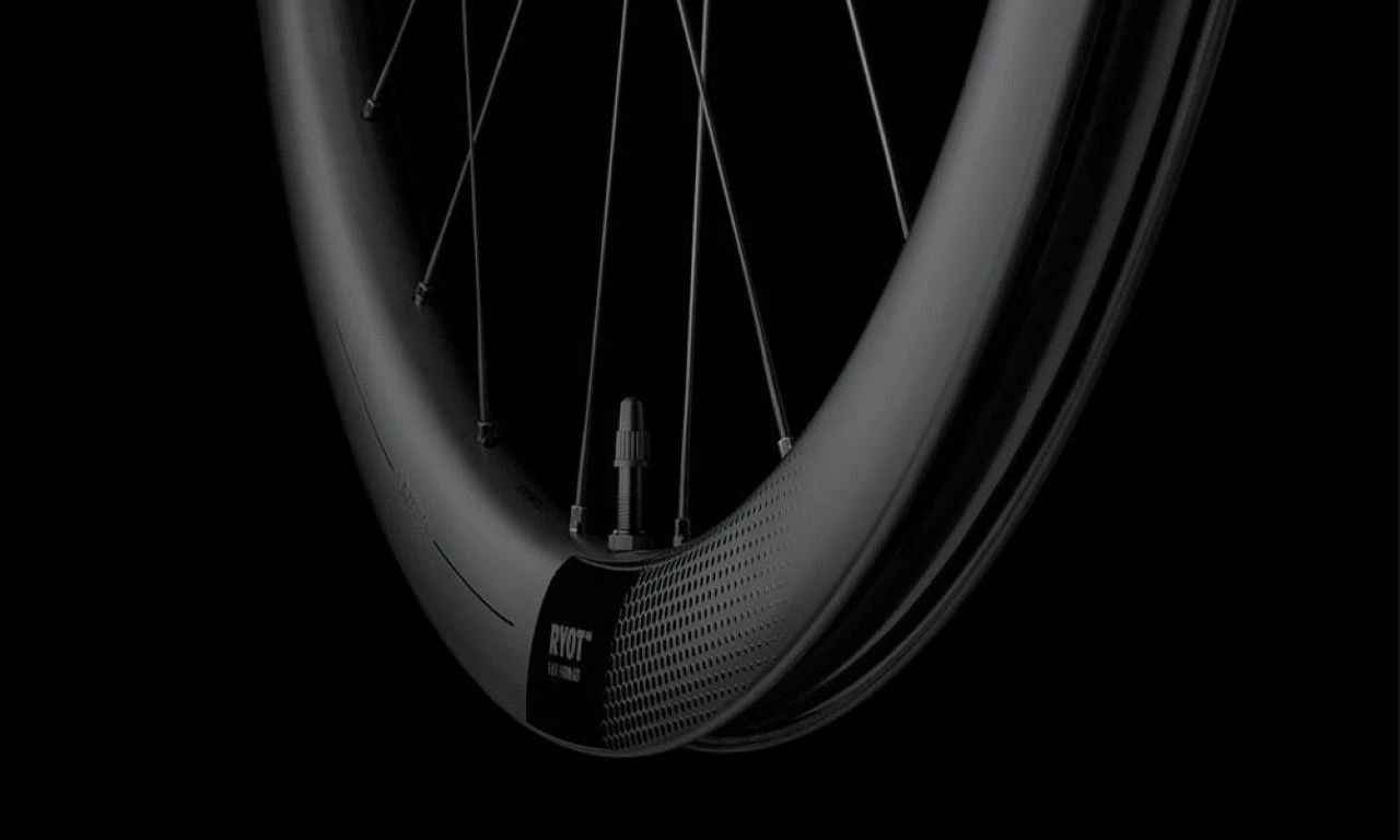 Fast Forward FFWD Ryot 44 DT240 Carbon Disc Wielset-Zwart 5 Fast Forward FFWD Ryot 44 DT240 Carbon Disc Wielset-Zwart - Afbeelding 3