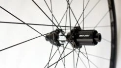 Mavic Open Pro UST Disc (DT Swiss 350s) Wielset-Mat Zwart -Professionele Winkel Voor Fietsaccessoires mavopenproust350mat 3 medium